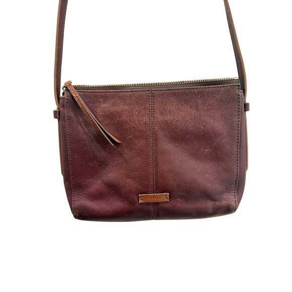 Fossil Brown Crossbody Bag Cow Hide Leather Purse Zipper Adjustable Strap - Picture 1 of 9